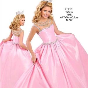 Ritzee Beaded Kids Ball gown size 4 precious pink